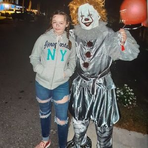 Meet your Posher, Charley